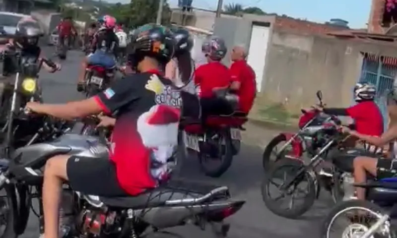 Imagem ilustrativa da imagem "Rolezinho" de motociclistas: manobras perigosas e cinco presos na Grande Vitória