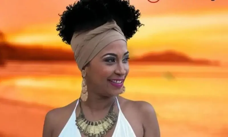 Imagem ilustrativa da imagem Aos 46 anos, morre pioneira do reggae feminino DJ Nega Glicia