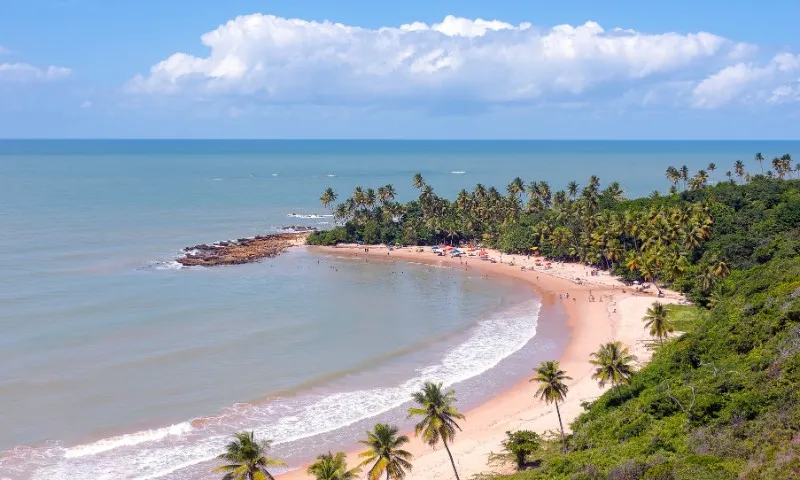 Imagem ilustrativa da imagem Avanço do mar pode inundar cidade turística na Paraíba