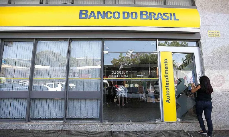 Imagem ilustrativa da imagem Banco do Brasil renegocia R$ 2 bilhões em dívidas do Fies, em 38 mil operações