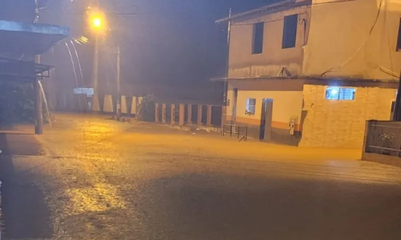 Imagem ilustrativa da imagem Chuva forte atinge região Serrana do ES. Veja quanto choveu nos municípios