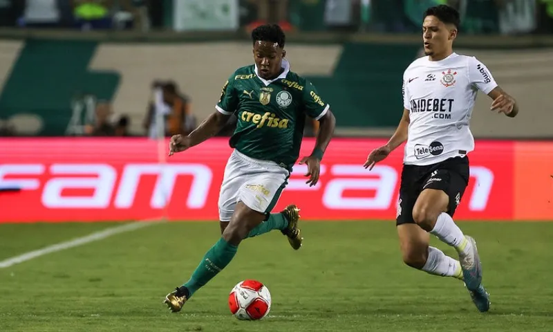Com 2 jogadores a menos, Corinthians busca empate contra o Palmeiras |  Tribuna Online | Seu portal de Notícias