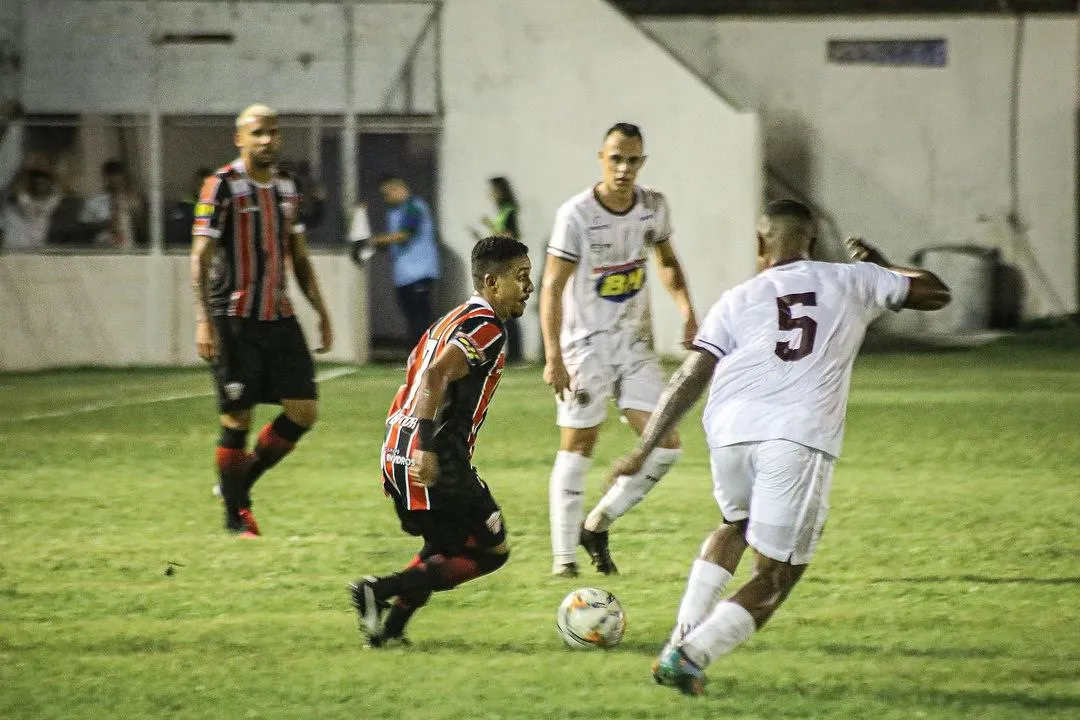 Imagem ilustrativa da imagem Desportiva vence o Serra na estreia no Capixabão 2024