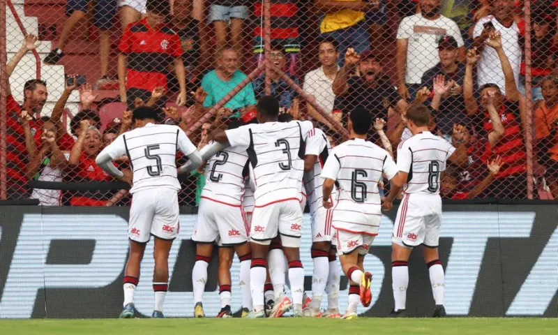 Imagem ilustrativa da imagem Flamengo avança à segunda fase da Copinha com 100% de aproveitamento