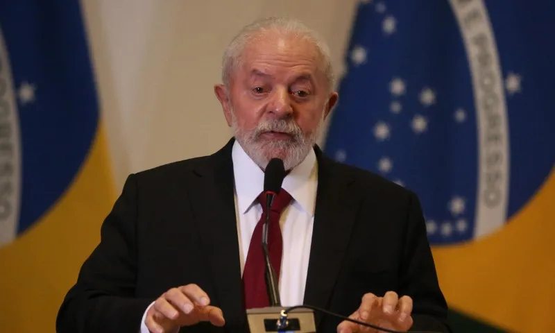 Imagem ilustrativa da imagem Governo Lula contrata crise com prefeitos em ano eleitoral