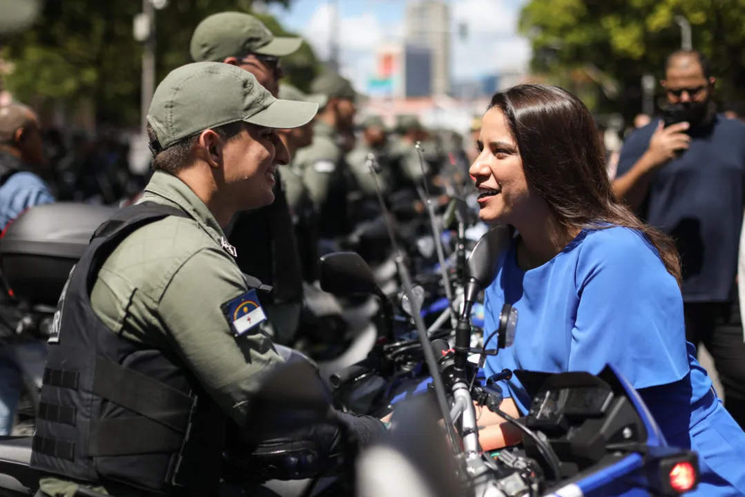 Imagem ilustrativa da imagem Governo reforça segurança com entrega de 105 motocicletas