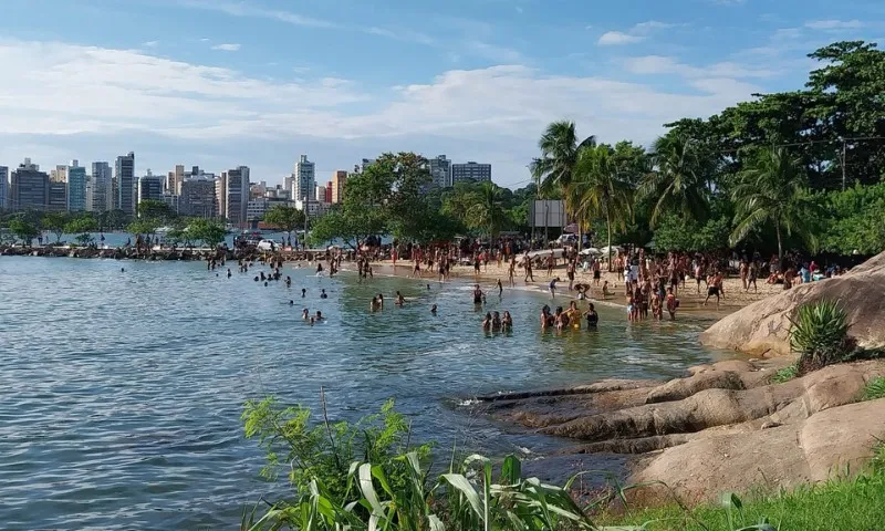 Imagem ilustrativa da imagem Imagens de câmeras ajudaram a identificar suspeitos de matar adolescente em Vitória