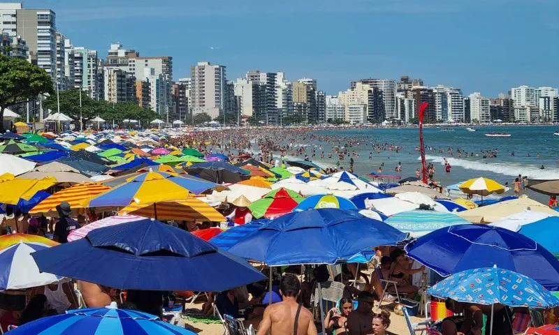 Imagem ilustrativa da imagem Mais de 700 ônibus chegam a Guarapari