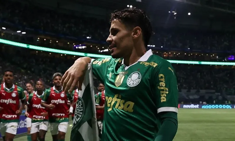 Imagem ilustrativa da imagem Palmeiras e São Paulo voltam a decidir título nacional após 50 anos