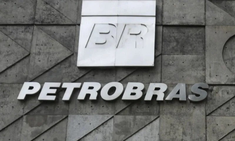 Imagem ilustrativa da imagem Petrobras encerra nesta quarta inscrições para concurso público com 6.412 vagas