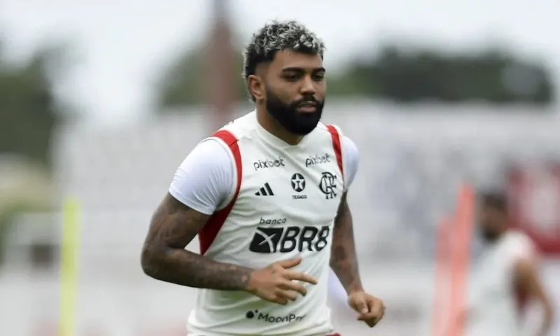 Imagem ilustrativa da imagem Presidente do Corinthians mostra otimismo sobre Gabigol: 'Vamos chegar a um acordo'