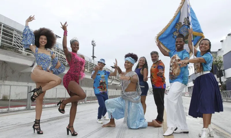 Imagem ilustrativa da imagem Sete escolas abrem o Desfile das Escolas de Samba no Sambão do Povo