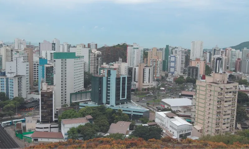 Imagem ilustrativa da imagem Vitória não tem metro quadrado mais caro, diz Ademi