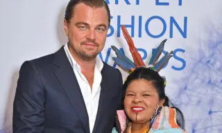 Imagem ilustrativa da imagem DiCaprio exalta o enredo do Salgueiro no Carnaval 2024, em defesa do povo Yanomami