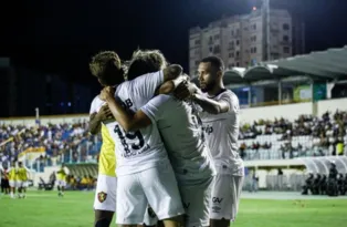 Imagem ilustrativa da imagem Sport vence Itabaiana de virada por 2x1 com direito a gol de Lucas Lima