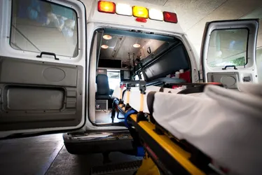 Imagem ilustrativa da imagem Acidente com ambulância em MG deixa 5 mortos; saiba quem são as vítimas