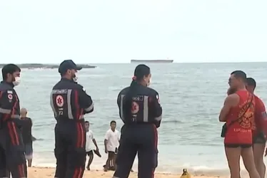 Imagem ilustrativa da imagem Adolescente que morreu afogado na Praia da Costa é identificado