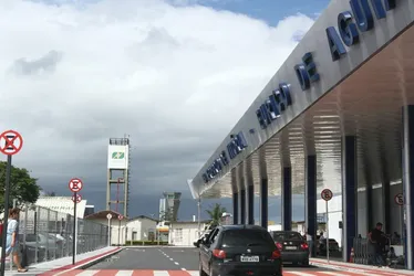 Imagem ilustrativa da imagem Antigo aeroporto pode virar sede da Câmara