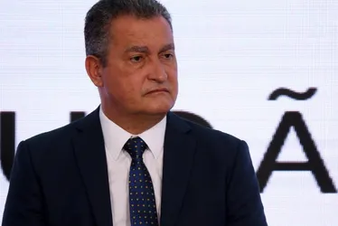 
          Imagem ilustrativa da imagem Arapongagem da Abin respinga em Rui Costa
          