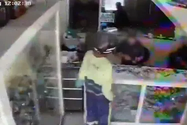 Imagem ilustrativa da imagem Assaltante uniformizado rouba mais de R$ 35 mil em relojoaria do ES