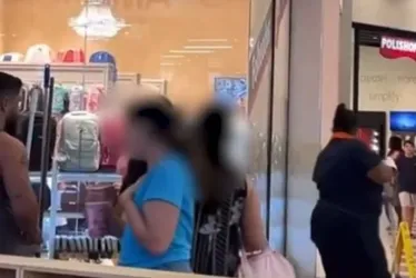 Imagem ilustrativa da imagem Auxiliar de limpeza é xingada em shopping de Minas Gerais