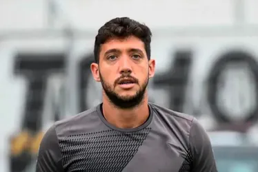 Imagem ilustrativa da imagem Caíque é o goleiro do Sport que mais brilha no SofaScore após saída de Magrão