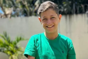 Imagem ilustrativa da imagem Cantor de Alagoas morre aos 17 anos após internação por hemorragia digestiva