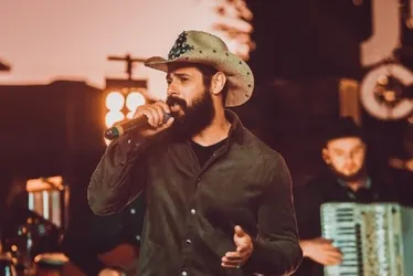 Imagem ilustrativa da imagem Cantor sertanejo João Carreiro morre aos 41 anos