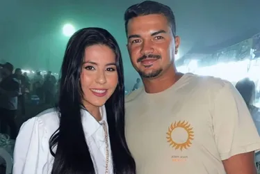 Imagem ilustrativa da imagem Casal que morreu enquanto trocava pneu em rodovia do ES esperava 1º filho