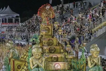 Imagem ilustrativa da imagem Chegou o que faltava aposta em Teatro Glória em busca do título no Grupo Especial