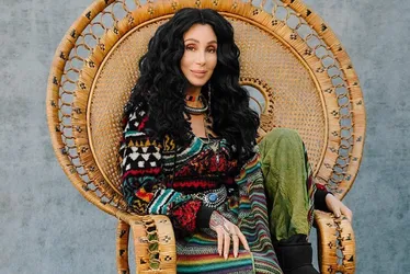 Imagem ilustrativa da imagem Cher pede à Justiça tutela do filho de 47 anos após ser acusada de sequestrá-lo