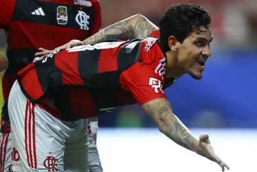 Imagem ilustrativa da imagem Com titulares, Flamengo atropela Audax em estreia no Campeonato Carioca