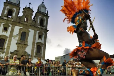 Imagem ilustrativa da imagem Começam as prévias gratuitas do melhor carnaval de rua em linha reta do Brasil