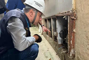 Imagem ilustrativa da imagem Condomínio onde vigilante morreu eletrocutado em Vila Velha é autuado pelo Crea