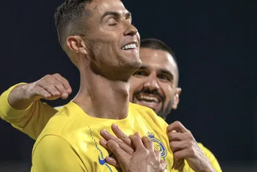 Imagem ilustrativa da imagem Cristiano Ronaldo estreia nova comemoração em primeiro gol no ano