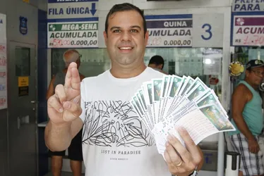 Imagem ilustrativa da imagem Eles sonham em ganhar na Mega-Sena para fazer o bem
