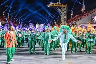 Imagem ilustrativa da imagem Em disputa acirrada, Mocidade é bicampeã do carnaval paulistano