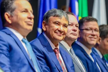 
          Imagem ilustrativa da imagem Embaixador de Israel cobra reação contra fala de Genoino
          