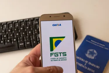 Imagem ilustrativa da imagem Endividados podem ter dinheiro do FGTS bloqueado