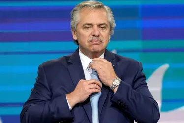 Imagem ilustrativa da imagem Ex-presidente Alberto Fernández é acusado de desvio de verbas na Argentina