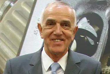 Imagem ilustrativa da imagem Gaston Glock, criador da pistola Glock, morre aos 94 anos