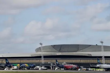 Imagem ilustrativa da imagem Governo de Pernambuco confirma retorno do voo direto entre Recife e Madri