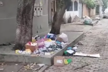 Imagem ilustrativa da imagem Greve dos garis: ruas da Grande Vitória amanhecem com lixo acumulado