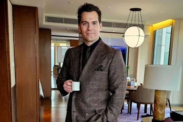 Imagem ilustrativa da imagem Henry Cavill confessa que odeia gravar cenas de sexo