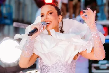 Imagem ilustrativa da imagem Ivete Sangalo recebe alta após diagnóstico de pneumonia