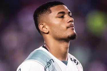 Imagem ilustrativa da imagem Jogador do Palmeiras sofre racismo após queda na Copinha: 'Pior dia da minha vida'