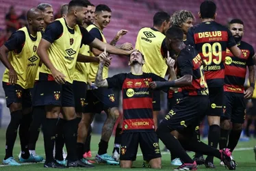 Imagem ilustrativa da imagem Jogando bem, Sport vence Afogados por 2x0 e assume liderança isolada do Estadual