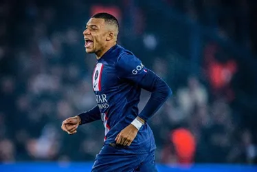 Imagem ilustrativa da imagem Jornal francês crava que Mbappé decidiu se transferir do PSG para o Real Madrid