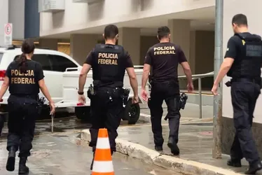 Imagem ilustrativa da imagem Lesa Pátria: Polícia Federal cumpre mandado no ES em nova fase da operação
