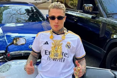 Imagem ilustrativa da imagem MC Daniel tem carro de R$ 800 mil roubado e faz apelo aos criminosos